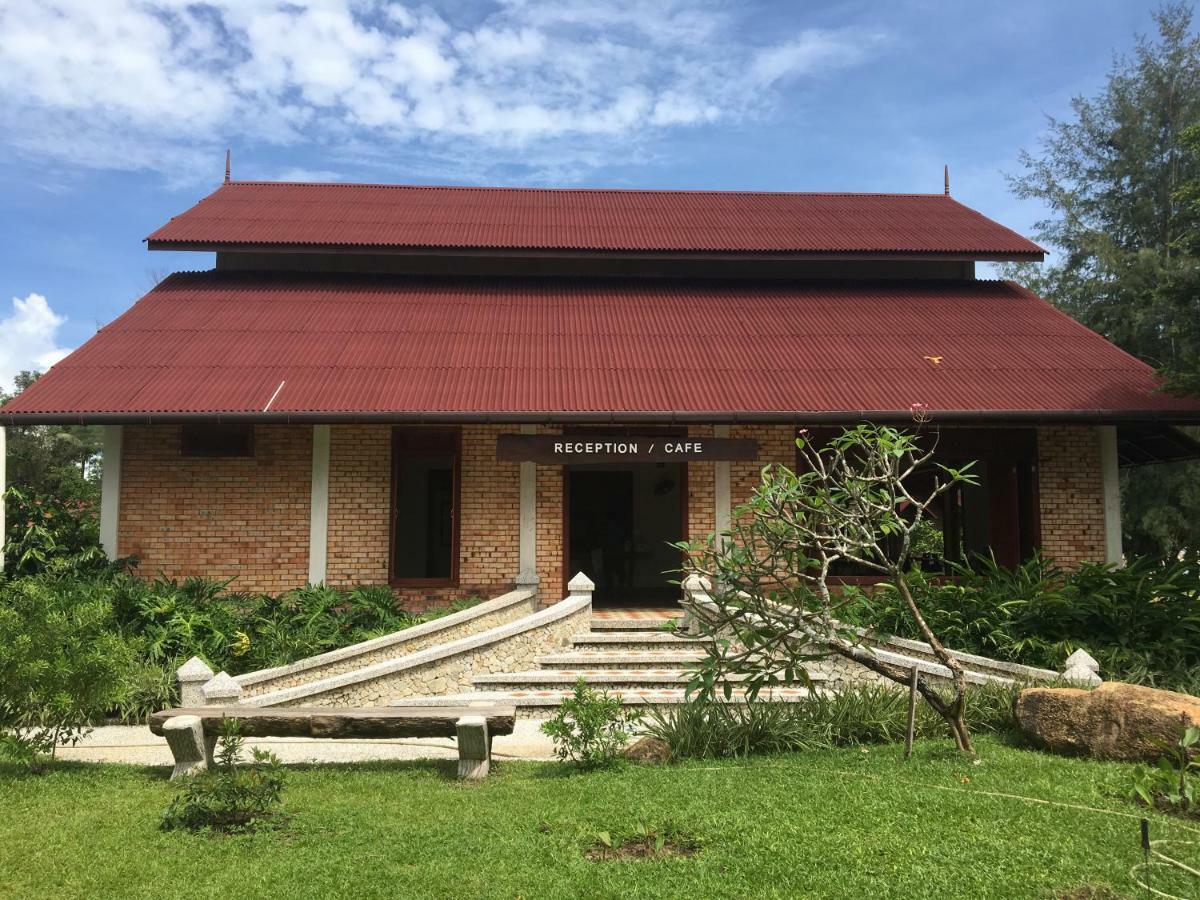 Villa de fedelia Kuantan Esterno foto